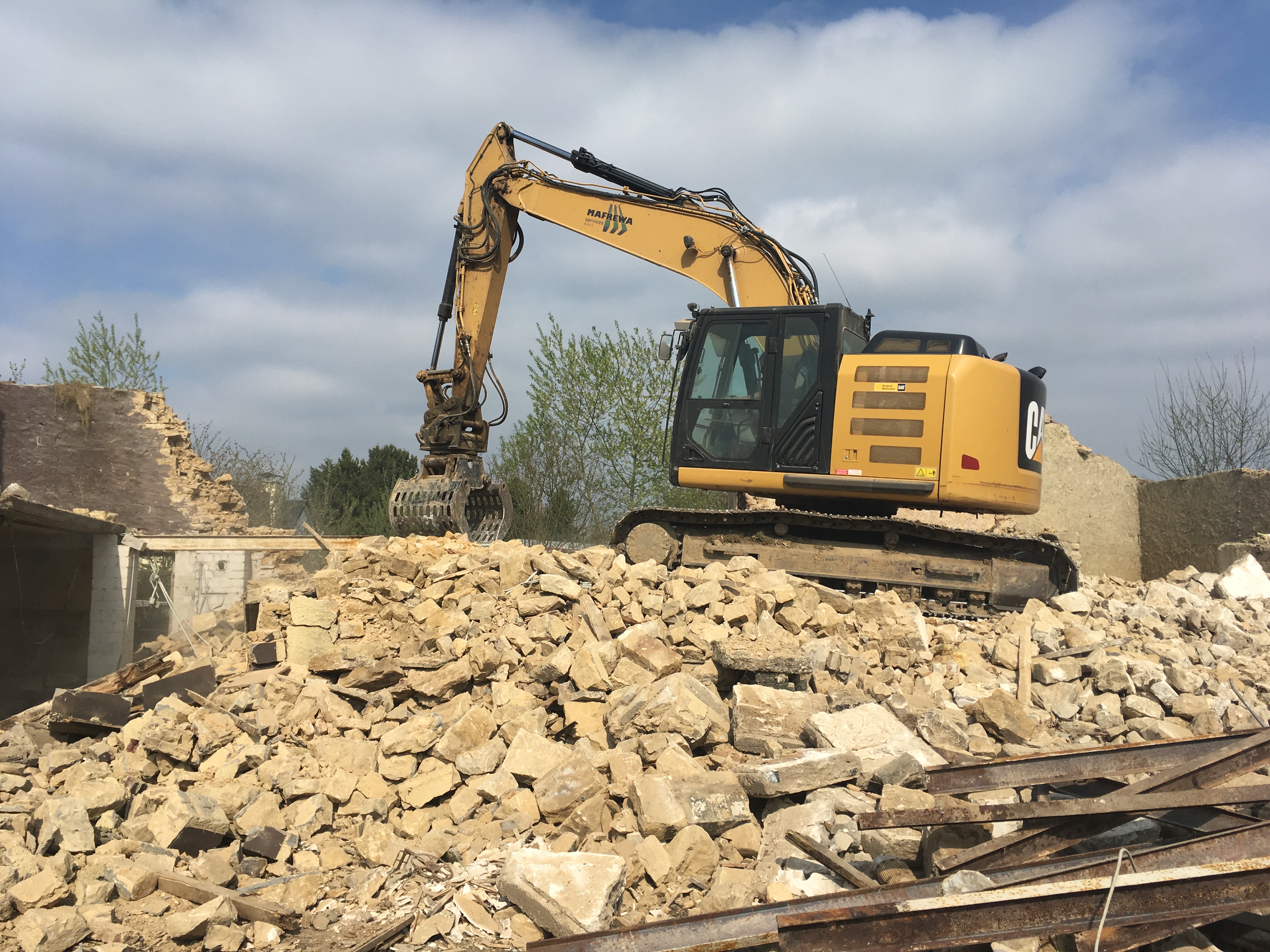 Démolition des bâtiments 